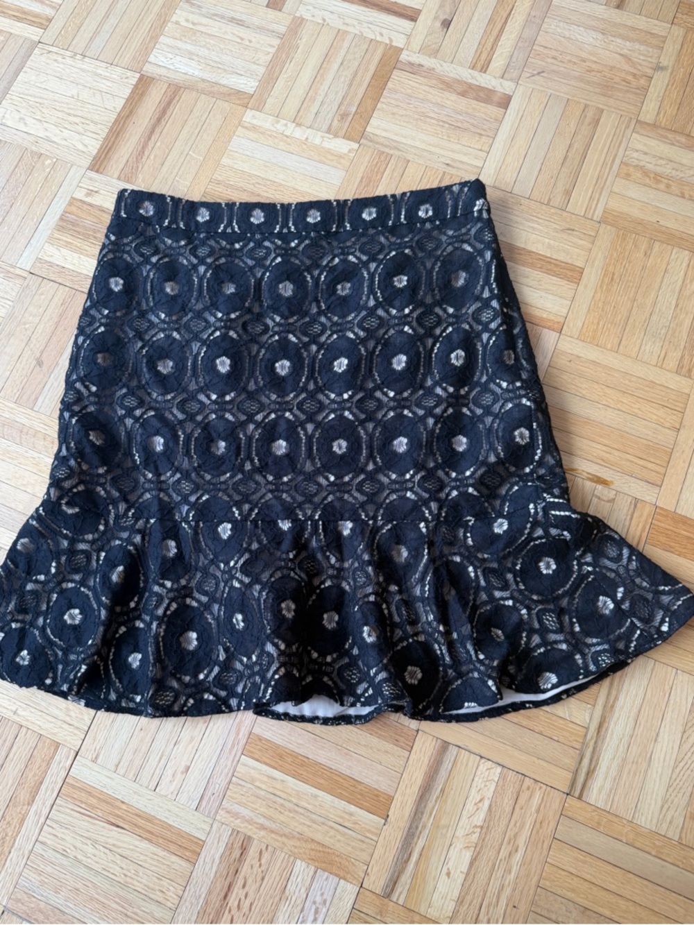 Ann Taylor Black Lace A-Line Skirt with Flounce Hem Sz 14